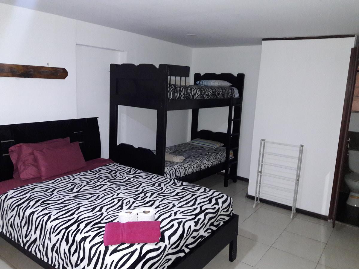 The Backpacker Hostal Ibarra Kültér fotó