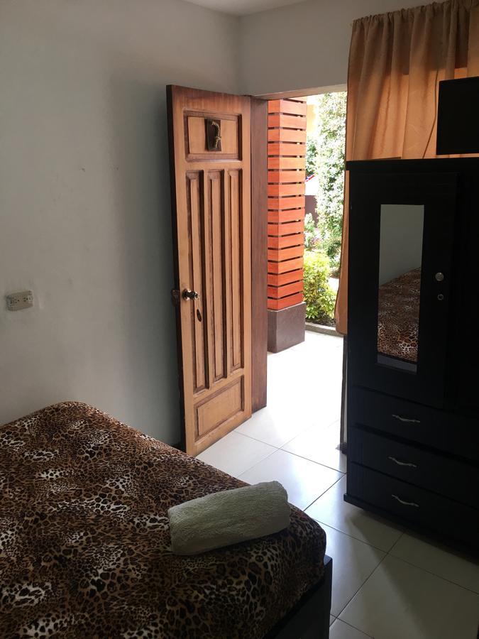 The Backpacker Hostal Ibarra Kültér fotó